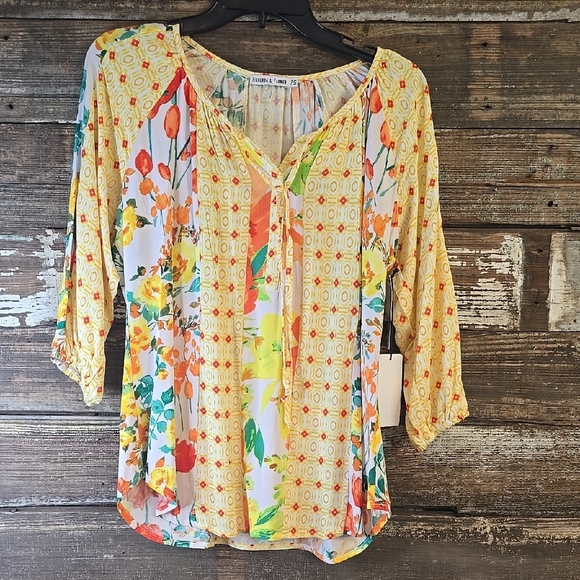 Figueroa & Flower Floral Multicolor Women's Top, Size S Petite - Picture 1 of 4